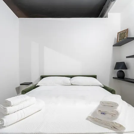 Ex Magazzini بيت ضيافة